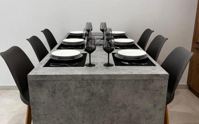 Giannel Luxury Apartment 1