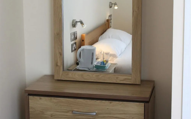 FG Property - Earls Court, Hogarth Road