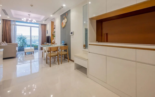 Landmark Apartment in Vinhomes Central Park