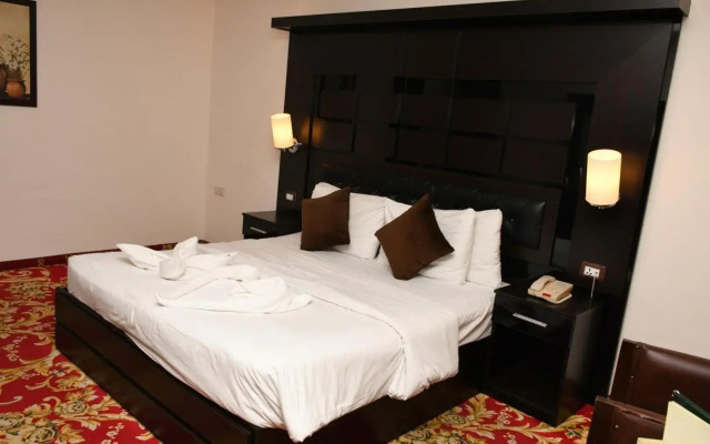 Sparr Hotel