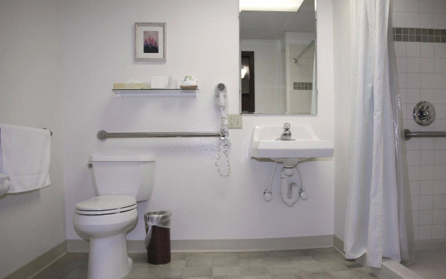 Sophie Station Suites