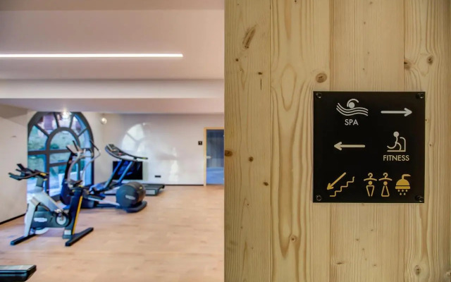 Thedrus luxury apt, swimming pool, SPA & more