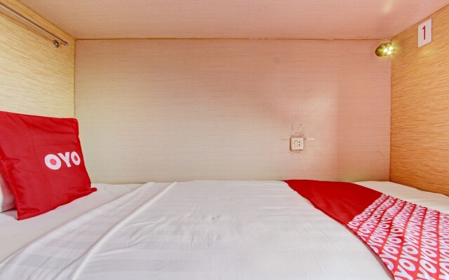 Hotel O Penak Malioboro Bunk Bed