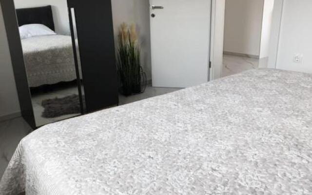 Apartments Rose Novalja