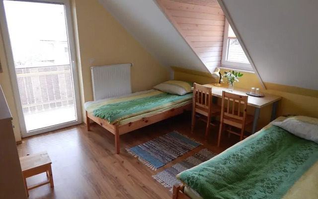 Sunny Holiday House B&B