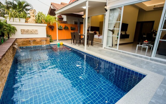 Grand Condo Montra Pool villa