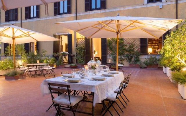 Pantheon Luxury Palace With Terrace