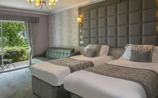 Dryfesdale Hotel, Bw Signature Collection