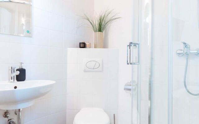 Sapphire Studios by Loft Affair