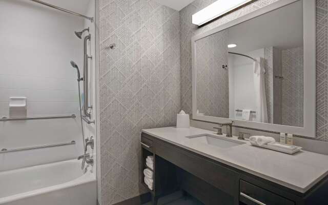 Home2 Suites Asheville Airport