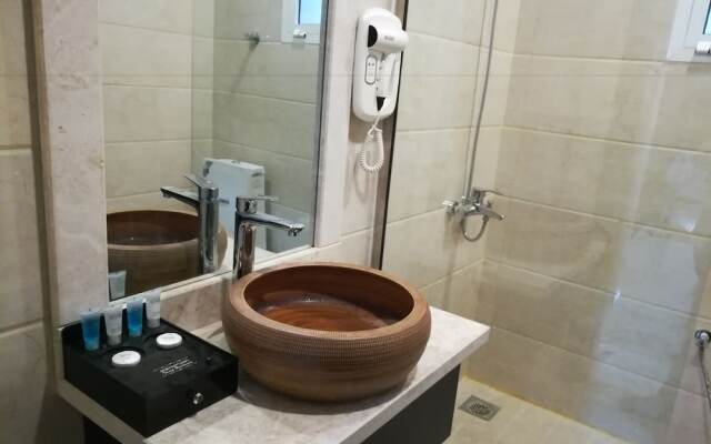 Tanuf Residency Hotel