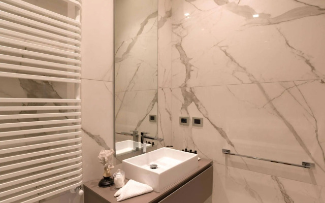 Via Chiodo Luxury Rooms