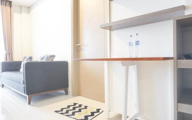 Comfort 2Br At Gold Coast Apartment