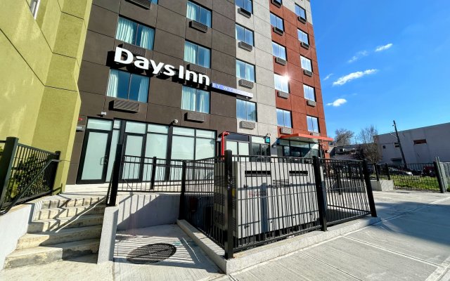 Days Inn by Wyndham Staten Island
