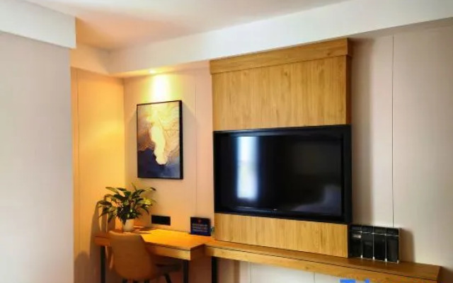 VX Hotel (Beijing Fengtai ABP World Park)