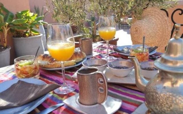 Riad Asna