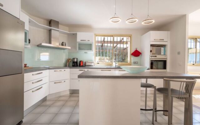 Belvedere 43085