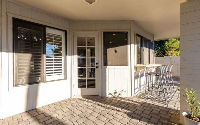 La Vieve Family Oasis-free Htd Pool-billiards-bbq