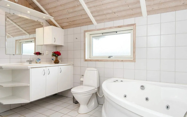 8 Person Holiday Home in Juelsminde-by Traum