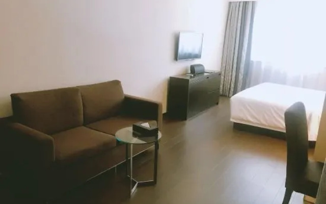Orange Hotel (Shanghai Ruijin South Road)