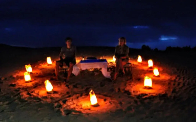 Luxury Camp Camelhouse