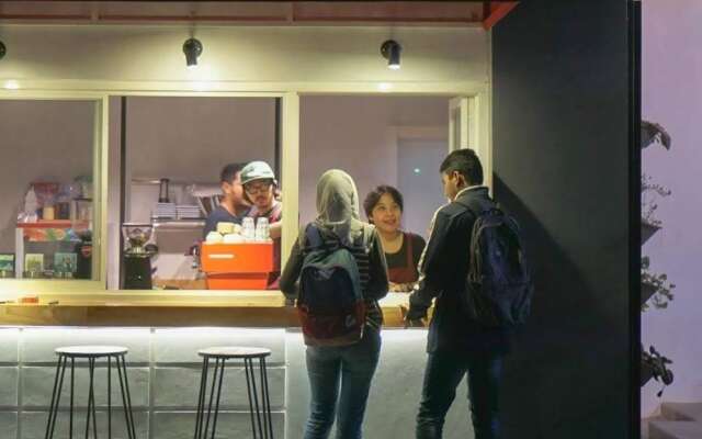 Home Addicts Hostel