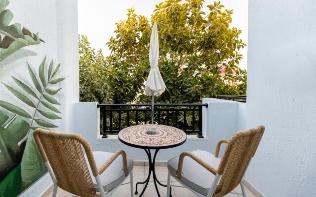 Artemis Hotel