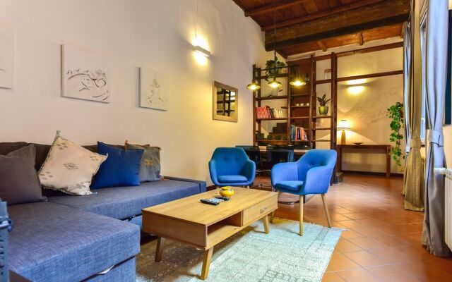 Spanish Steps Apartment with Terrace