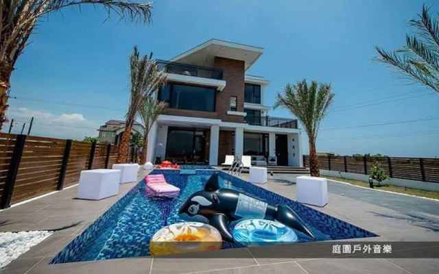 The One Villa