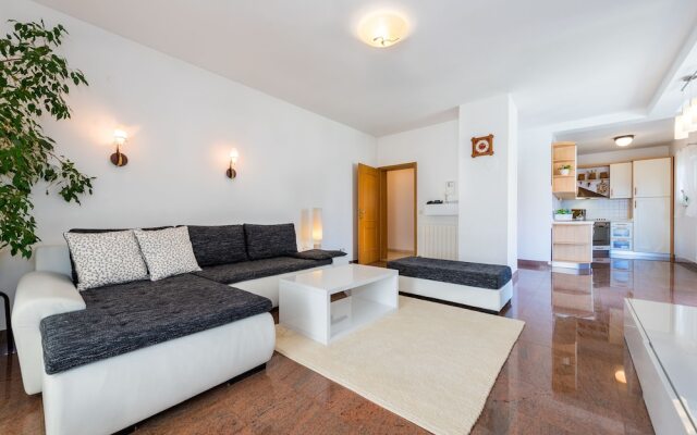 Apartments Arausa with Pool