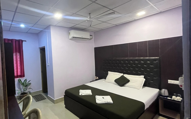 Hotel Purnima by OYO Rooms