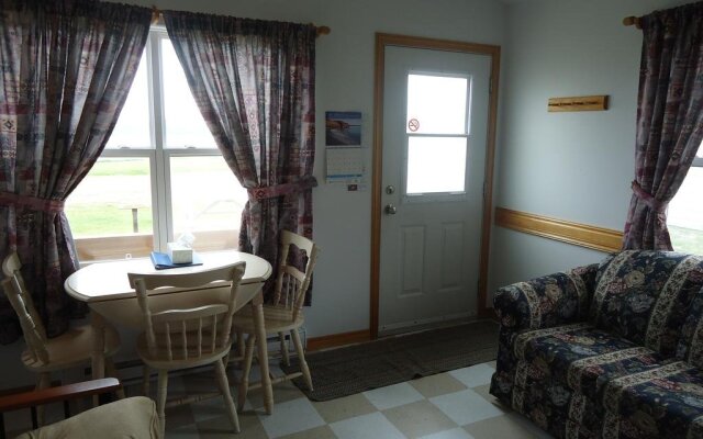 Ocean View Motel and Chalets