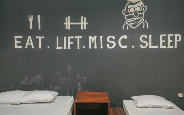 Yellow Sapphire RedPartner near Mayjend Sungkono