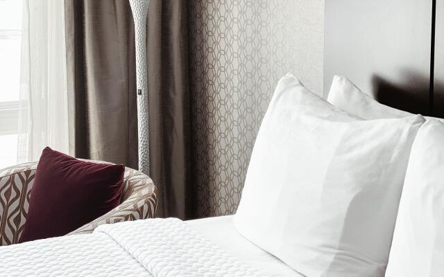 Crowne Plaza Chicago SW - Burr Ridge by IHG