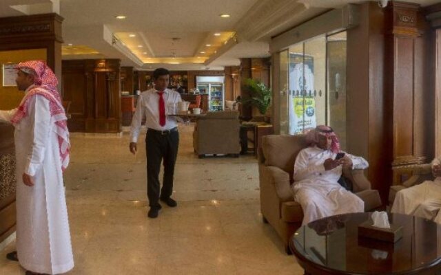 Al-Borg Al-Watheer Serviced Apartments