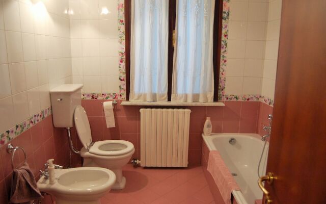 La Finestrella Suite Apartment