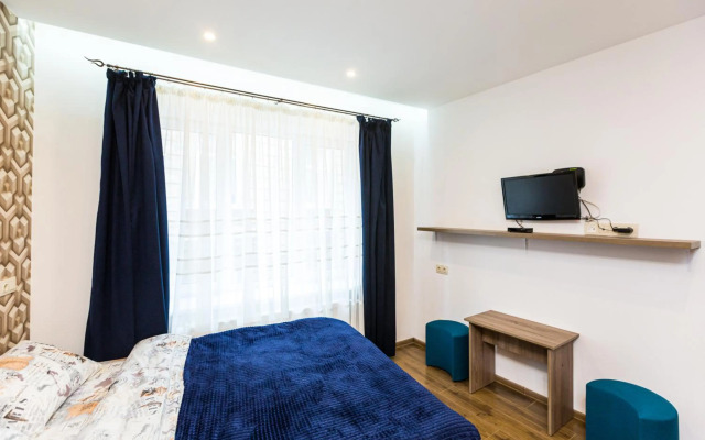 2 Kn. Romana Apartment