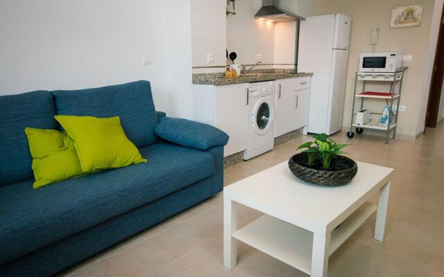Holidays2Malaga Juan de Mena Apartments