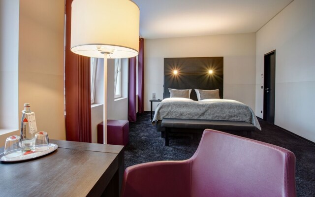 Отель Premier Inn Koeln City Centre