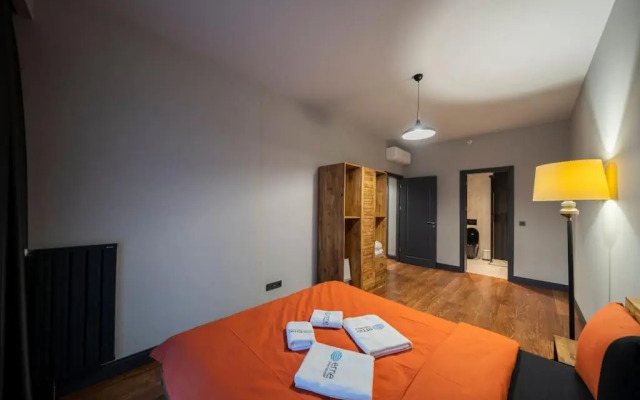 Superior, classy residence,7/24 Security,2 bedroom ( Benesta 71 )