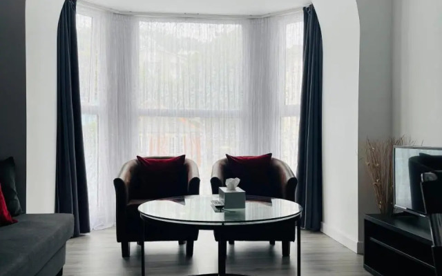 One bedroom apartment, no 4