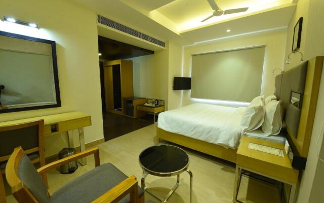 Mayas Kem Pride Hotel