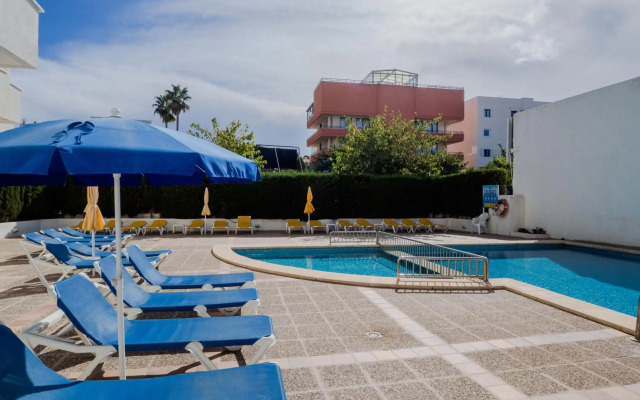 Apartamentos La Santa Maria