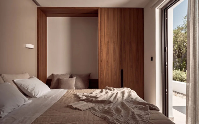 Drallos Luxury Villa