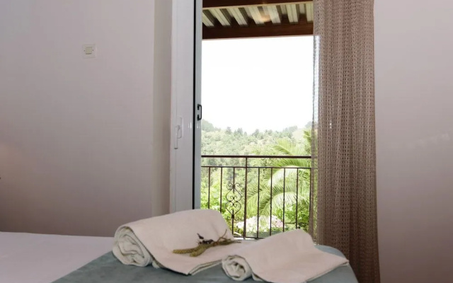 Aoria Traditional House