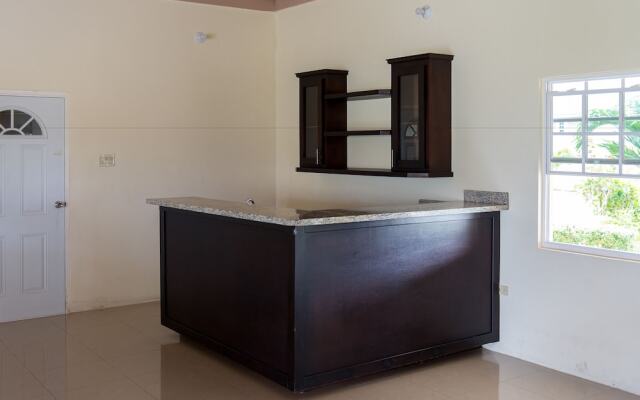 Ocho Rios Beach House at Dax Hall