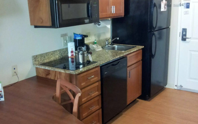 Candlewood Suites Fredericksburg by IHG