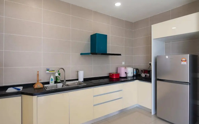 Lux Dpristine 3BR Home w Views, 5mins to Legoland