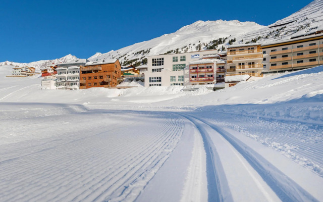 Apartment in Obergurgl With Shared Swimming Pool