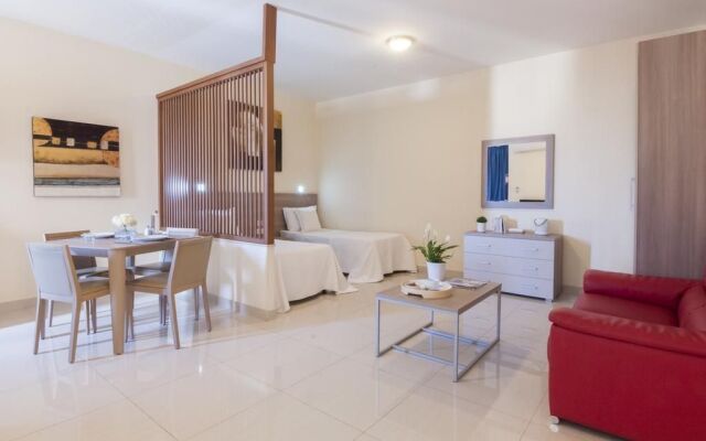 Blubay Suites